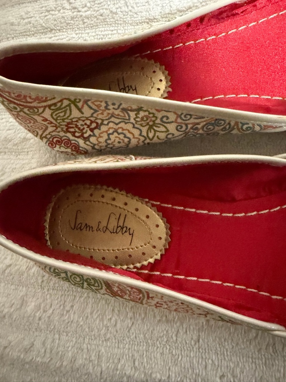 Sam & Libby Women Multicolor Paisley Ballet Flats with Ivory Trim 7M - Picture 5 of 6